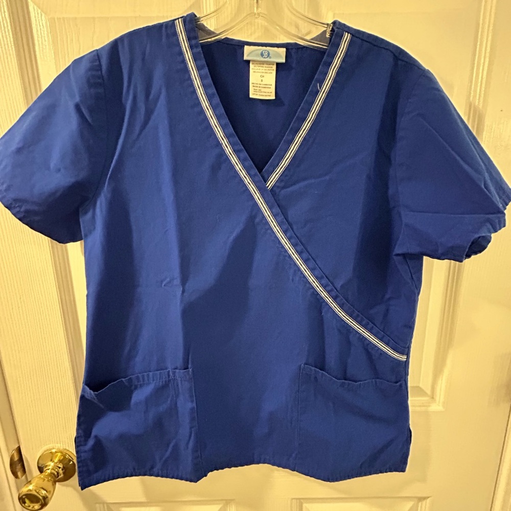 SB Scrubs Royal Blue scrub top women’s small
